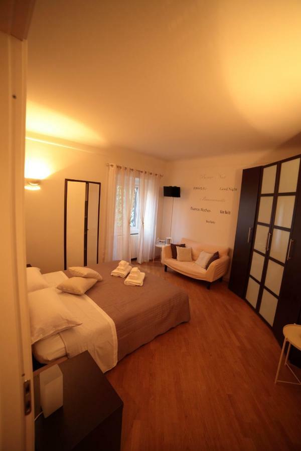 B&B Terrazza Baires - In The Heart Of Milano Exterior foto